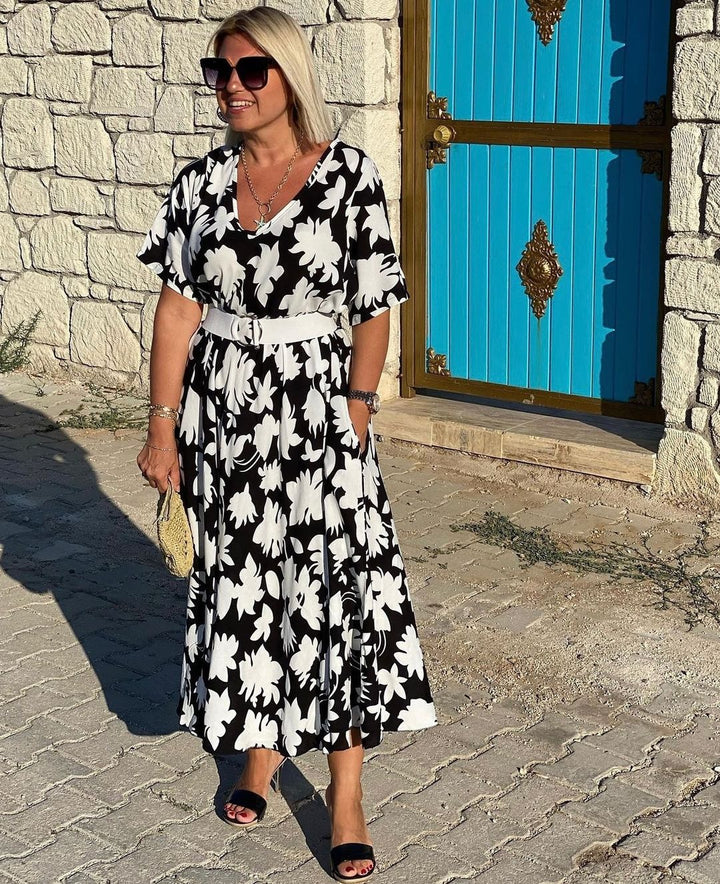 CHARMAINE | ELEGANT DRESS WITH TUMMY COVERAGE